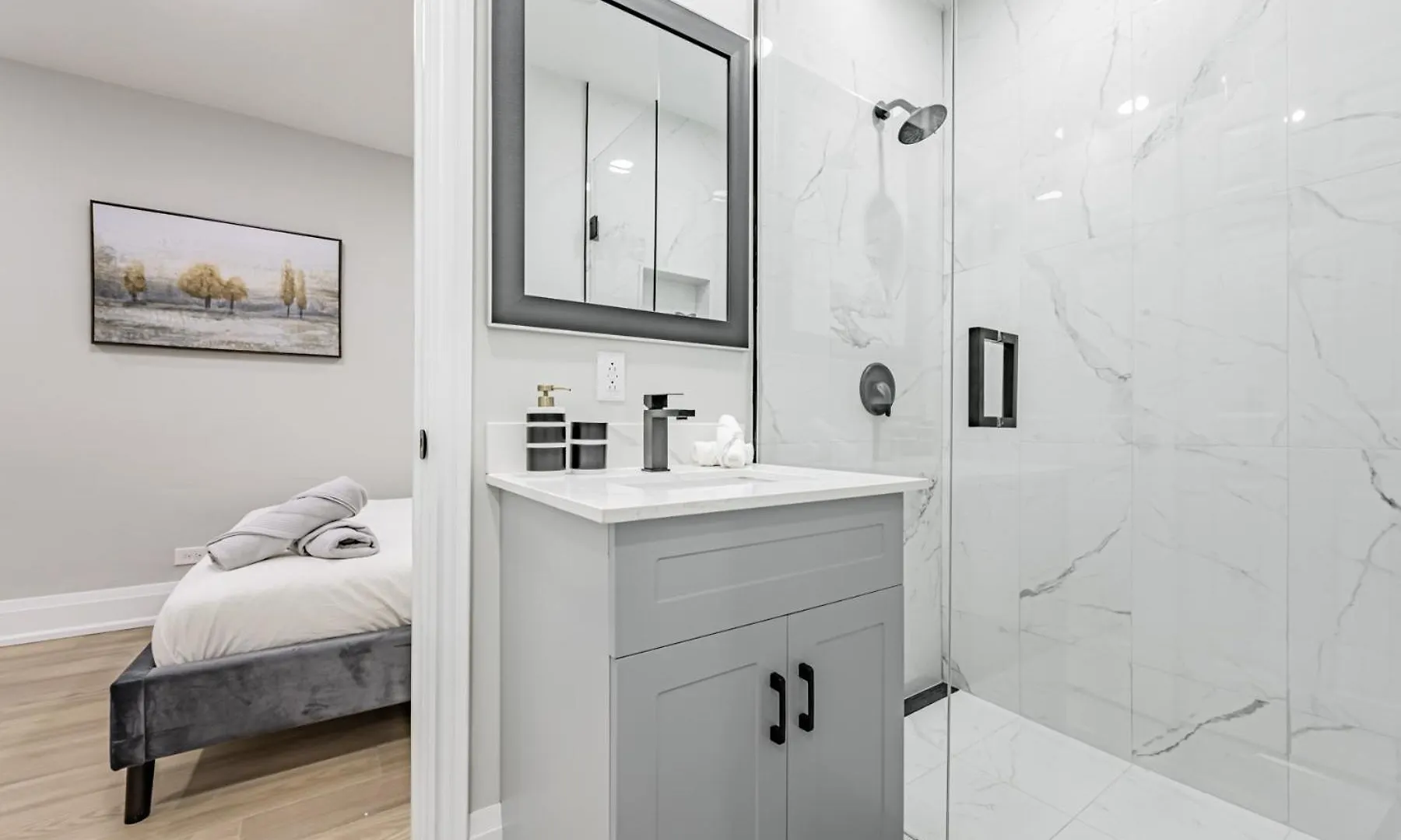 Victoria Park Suite Toronto